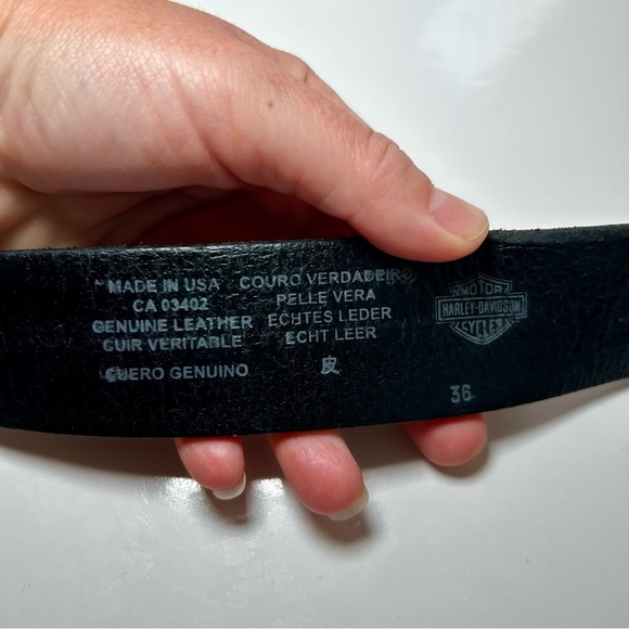 ✨✨SOLD✨✨Harley-Davidson Men’s Black Leather Belt with Harley Silver Buckle - Picture 6 of 8